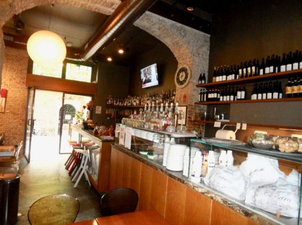 negozio in vendita a Milano in zona Solari