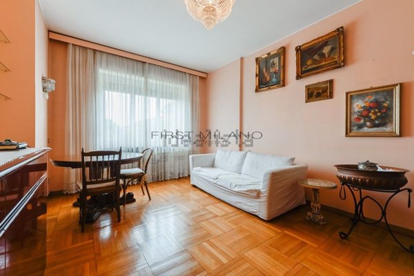 appartamento in vendita a Milano in zona XXII Marzo