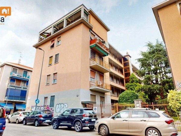 appartamento in vendita a Milano in zona Gorla