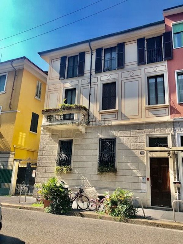casa indipendente in vendita a Milano in zona Città Studi