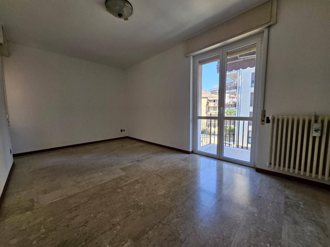 appartamento in vendita a Milano in zona Garegnano