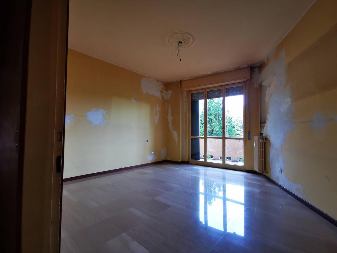 appartamento in vendita a Milano in zona Corvetto