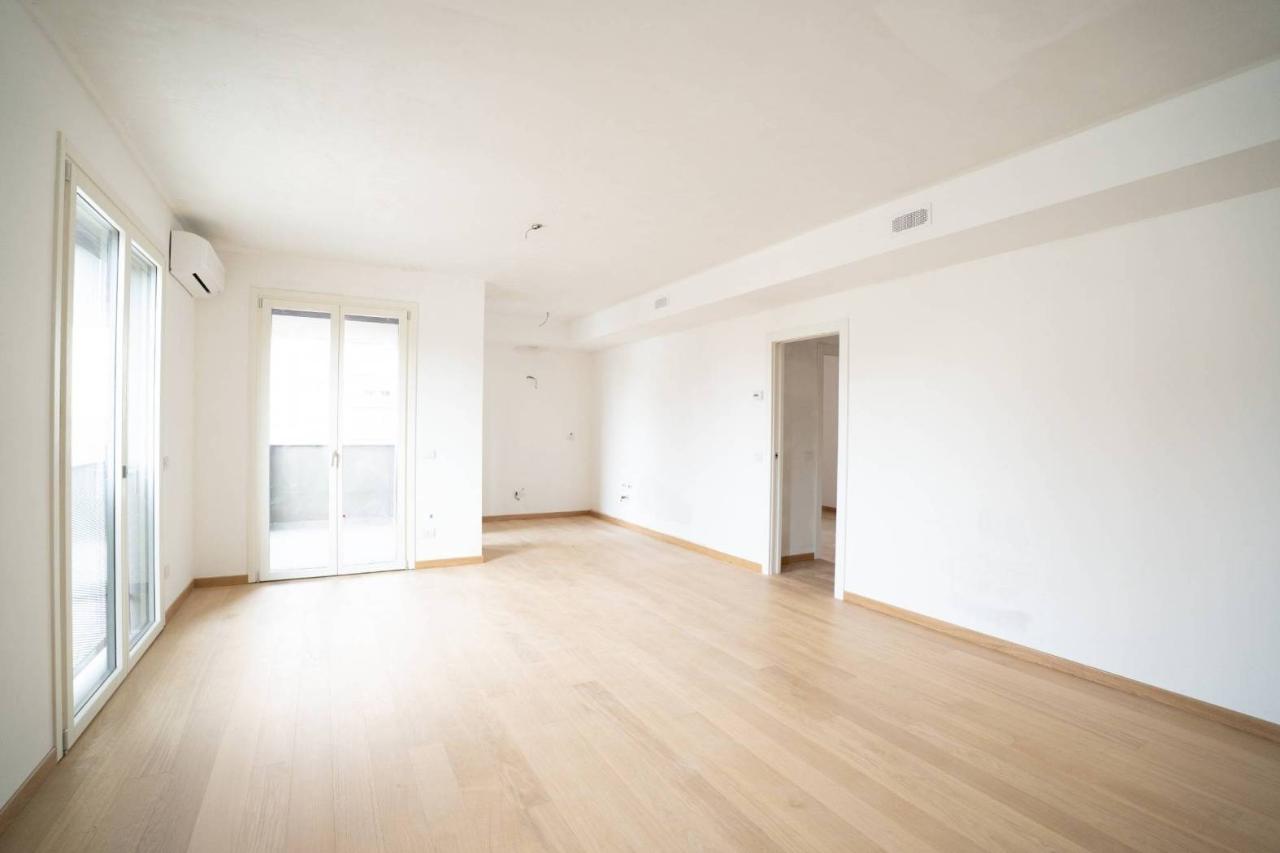 appartamento in vendita a Milano in zona Maggiolina