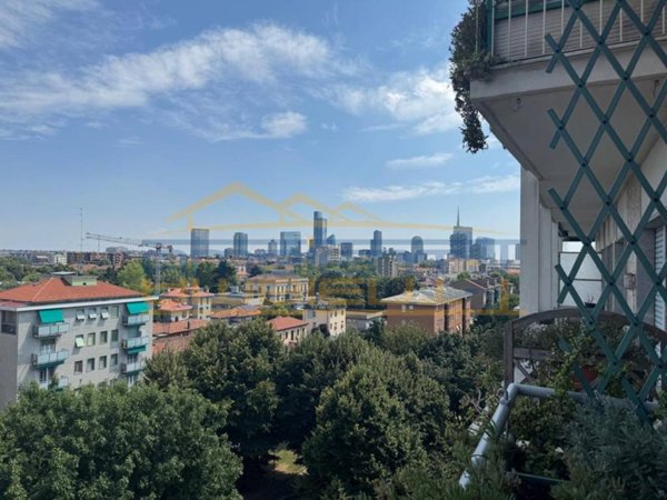 appartamento in vendita a Milano in zona Centro Storico