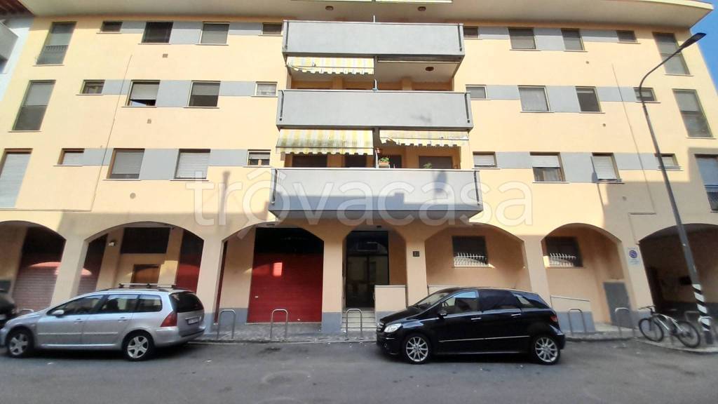 appartamento in vendita a Milano in zona Ponte Lambro