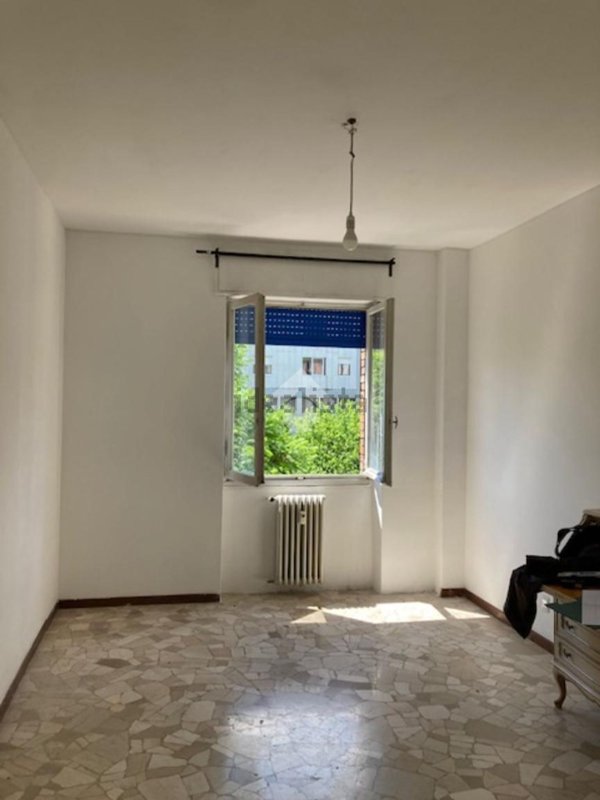appartamento in vendita a Milano in zona Stadera