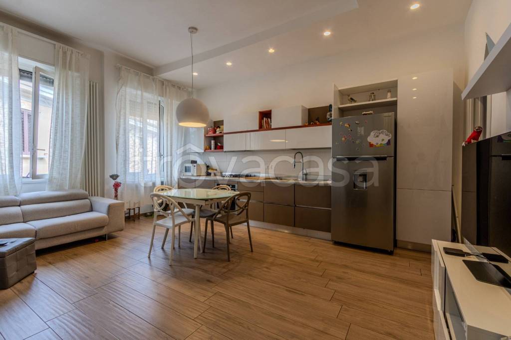 appartamento in vendita a Milano in zona Porta Garibaldi