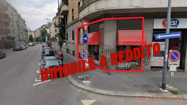 locale commerciale in vendita a Milano in zona Lambrate