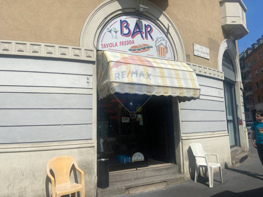 negozio in vendita a Milano