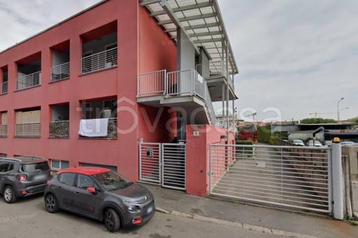 appartamento in vendita a Milano in zona Piazzale Lodi