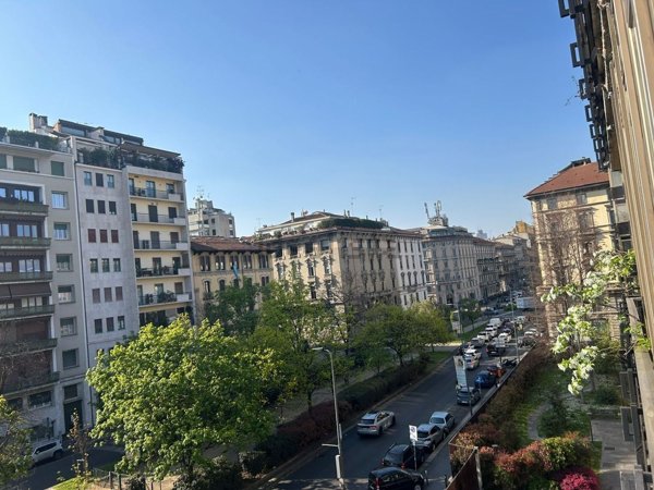 appartamento in vendita a Milano in zona Isola