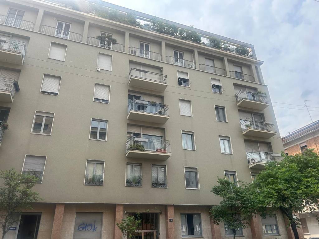 appartamento in vendita a Milano in zona Porta Venezia
