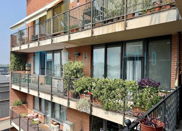 appartamento in vendita a Milano in zona Taliedo