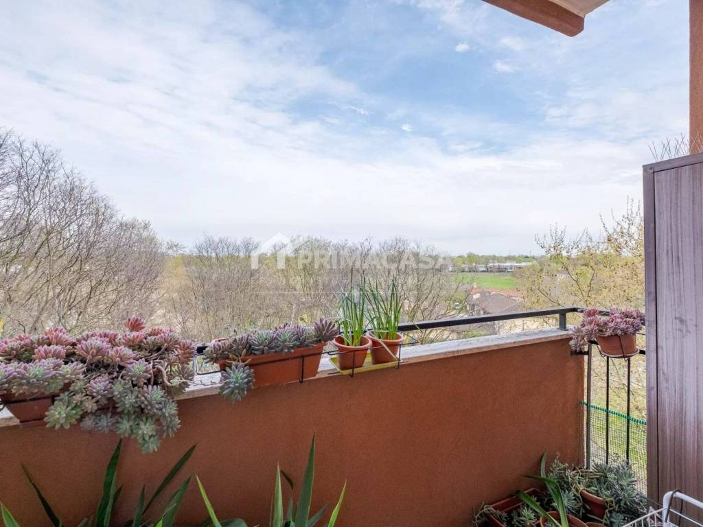 appartamento in vendita a Milano in zona Corvetto