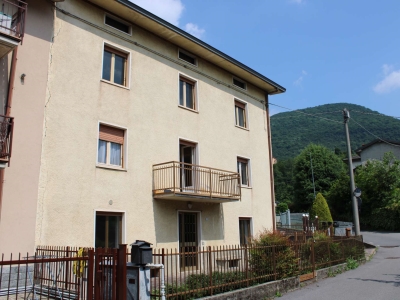 casa indipendente in vendita a Milano