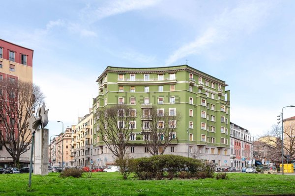 appartamento in vendita a Milano in zona Isola