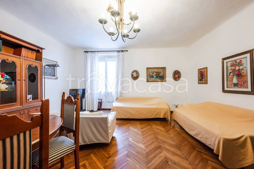 appartamento in vendita a Milano in zona Centro Direzionale