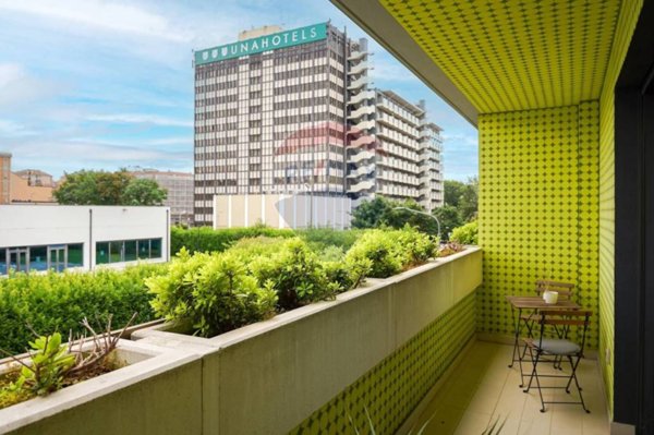appartamento in vendita a Milano in zona Dergano