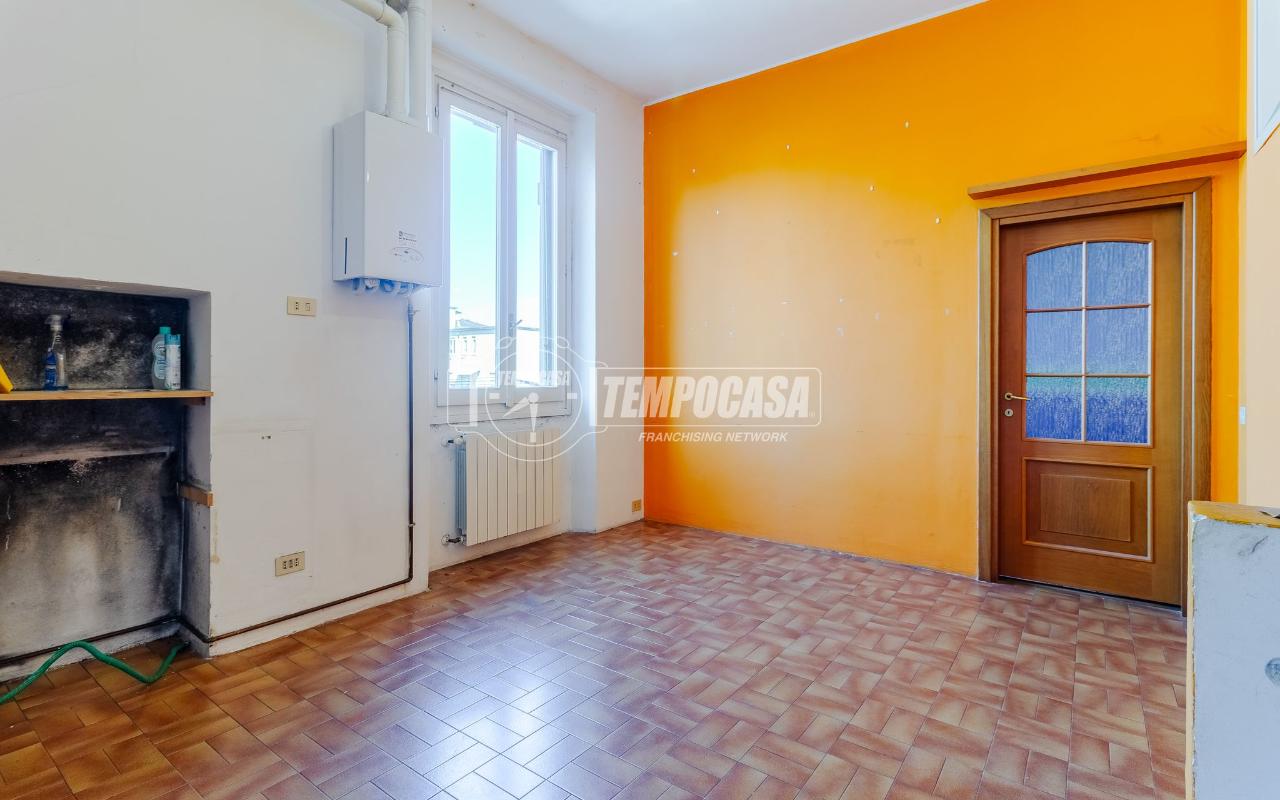 appartamento in vendita a Milano in zona Corvetto