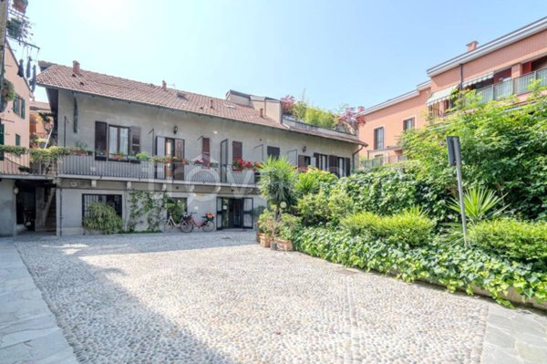 appartamento in vendita a Milano in zona Piazzale Lodi