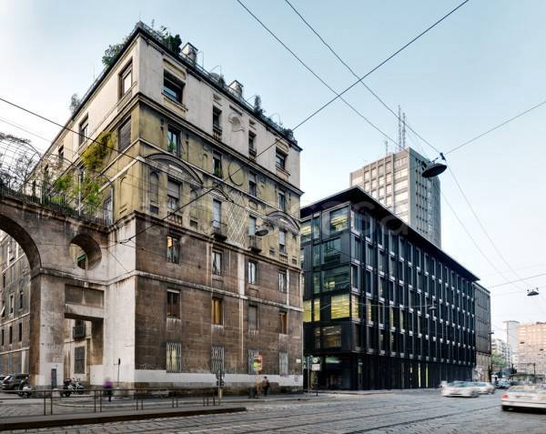 appartamento in vendita a Milano in zona Porta Garibaldi