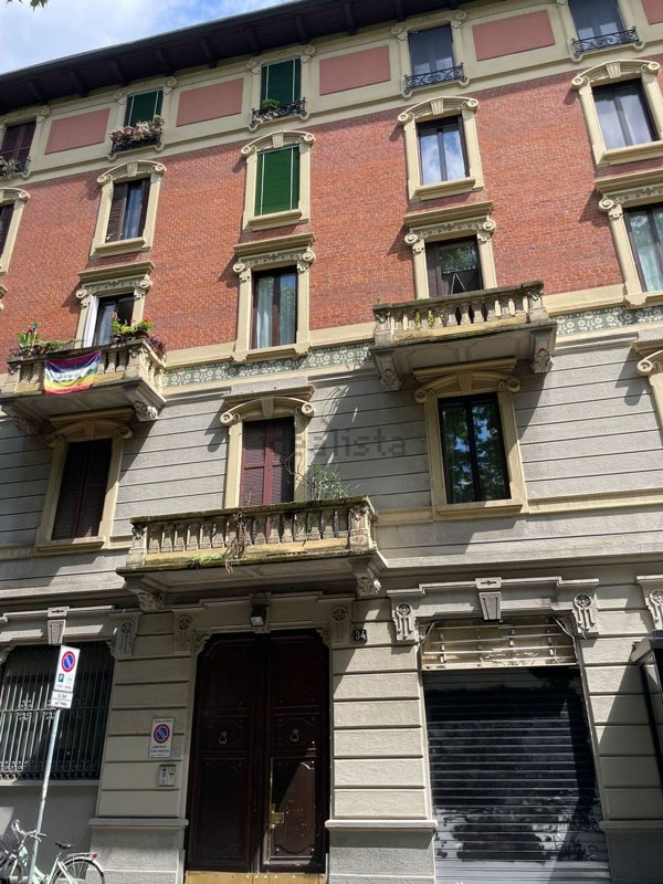 appartamento in vendita a Milano in zona Cinque Giornate