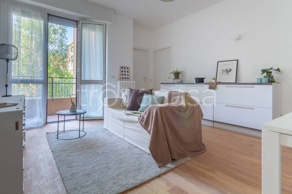 appartamento in vendita a Milano in zona Prato Centenaro