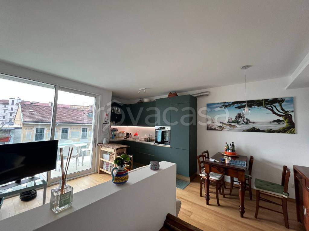 appartamento in vendita a Milano in zona Città Studi