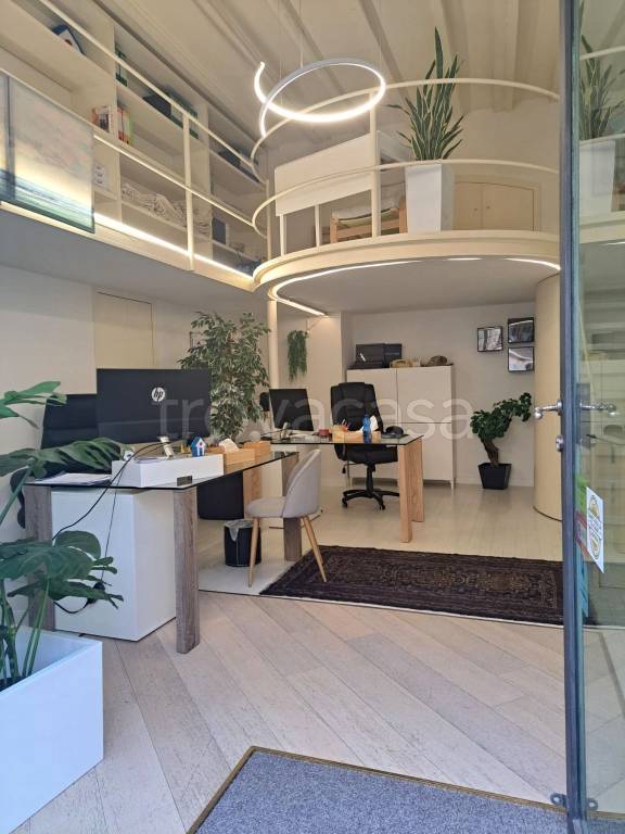 monolocale in vendita a Milano in zona Isola