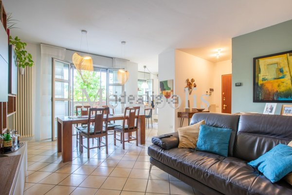 appartamento in vendita a Milano in zona Rogoredo