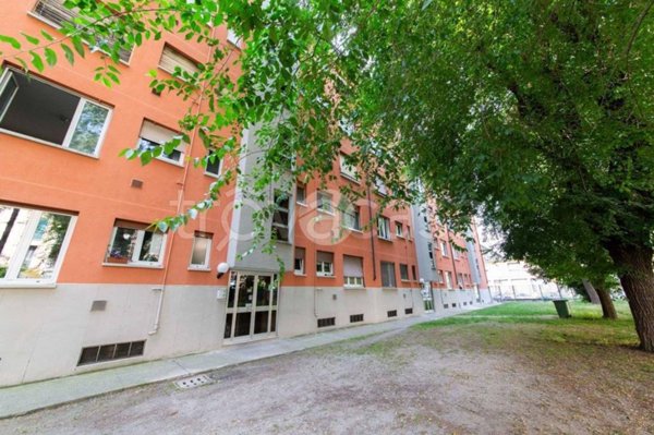 appartamento in vendita a Milano in zona Villapizzone