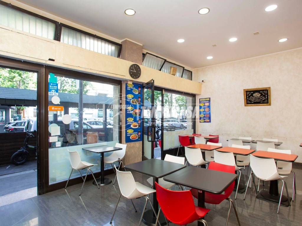 negozio in vendita a Milano in zona Il Portello