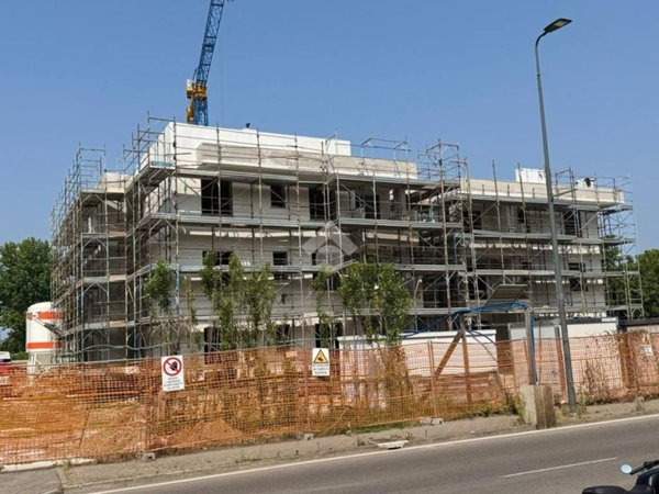 appartamento in vendita a Milano in zona Baggio