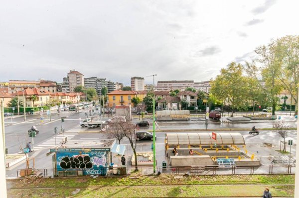 appartamento in vendita a Milano in zona Isola