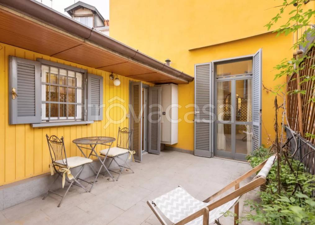 appartamento in vendita a Milano in zona Porta Garibaldi
