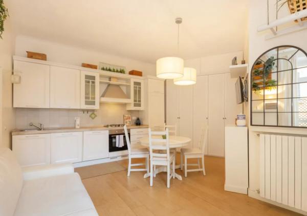 appartamento in vendita a Milano in zona Porta Garibaldi