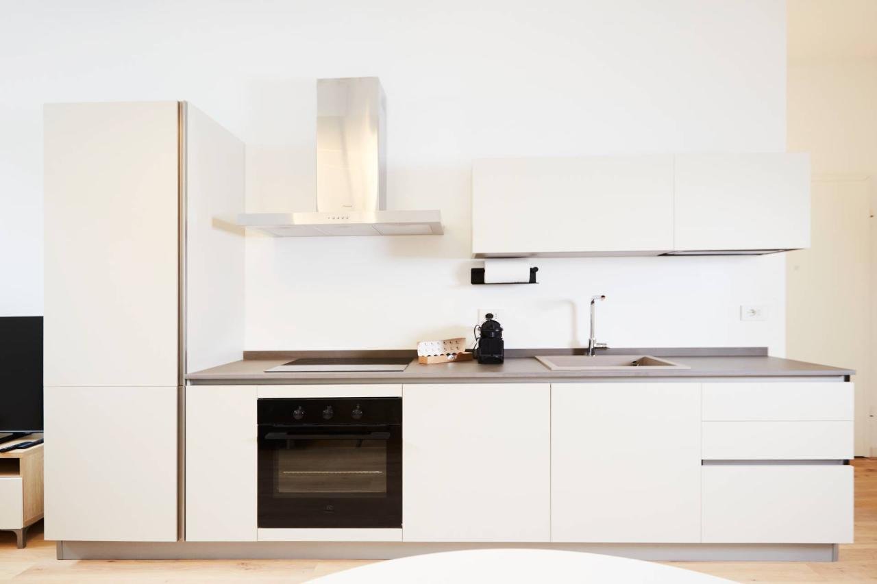 appartamento in vendita a Milano in zona Famagosta