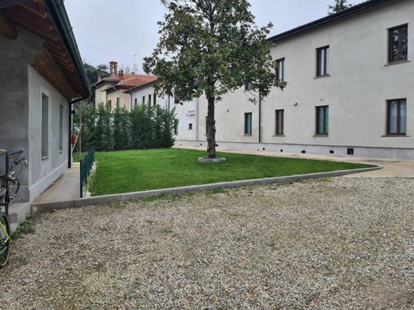 casa indipendente in vendita a Milano in zona Chiesa Rossa