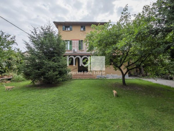 casa indipendente in vendita a Milano in zona Ortica