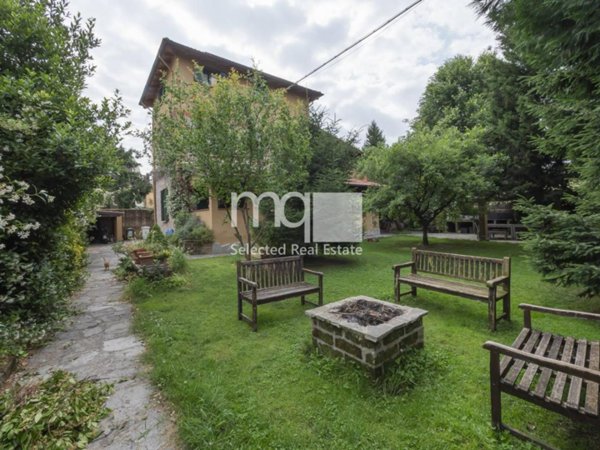 casa indipendente in vendita a Milano in zona Ortica