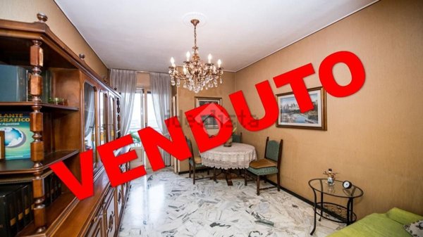appartamento in vendita a Milano in zona Porta Vittoria