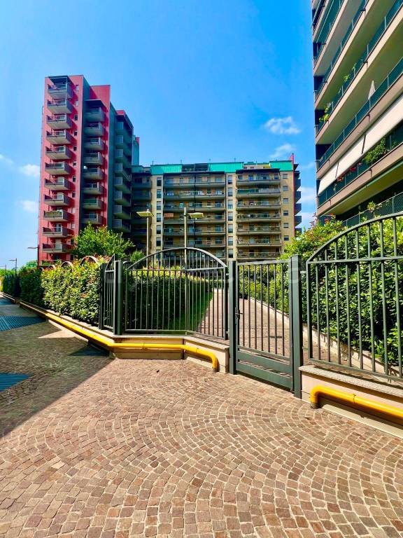 appartamento in vendita a Milano in zona Bovisa