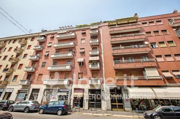 appartamento in vendita a Milano in zona Forze Armate