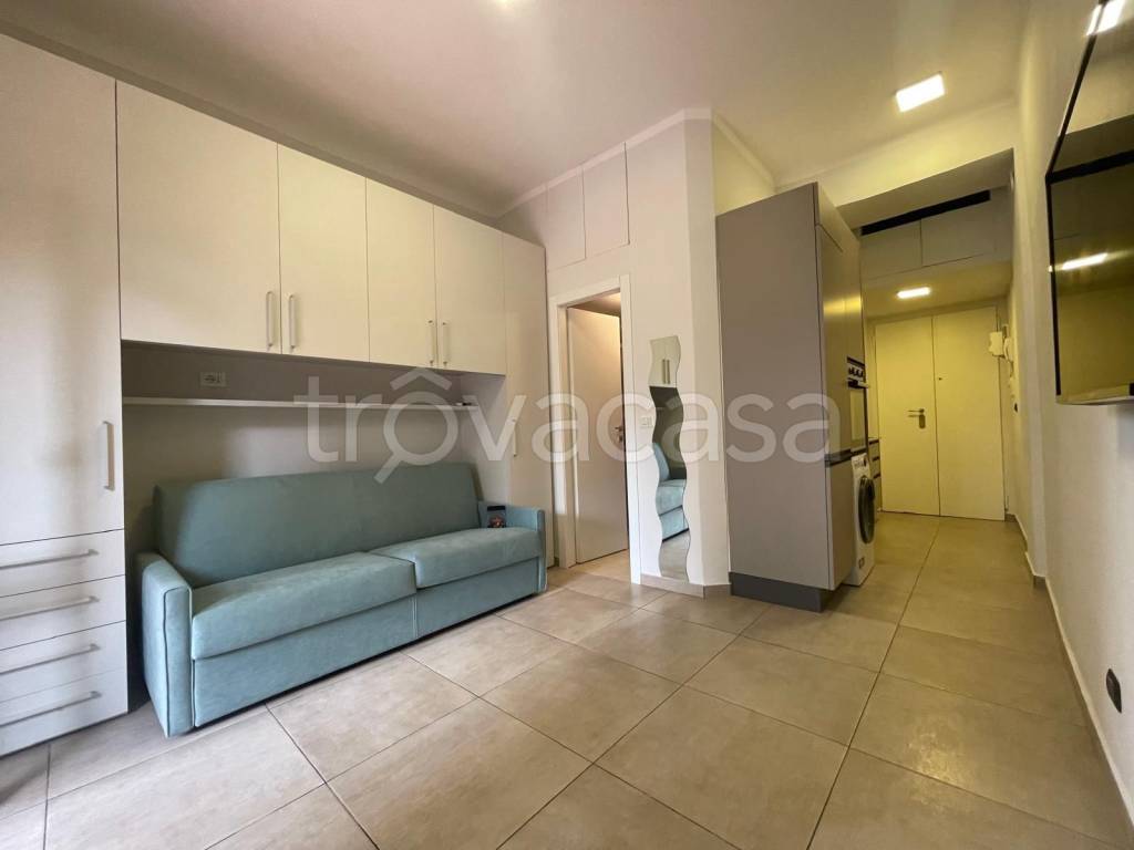 appartamento in vendita a Milano in zona Corvetto