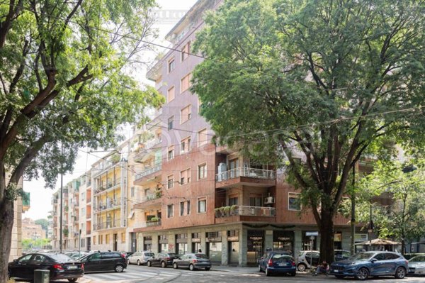 appartamento in vendita a Milano in zona Casoretto