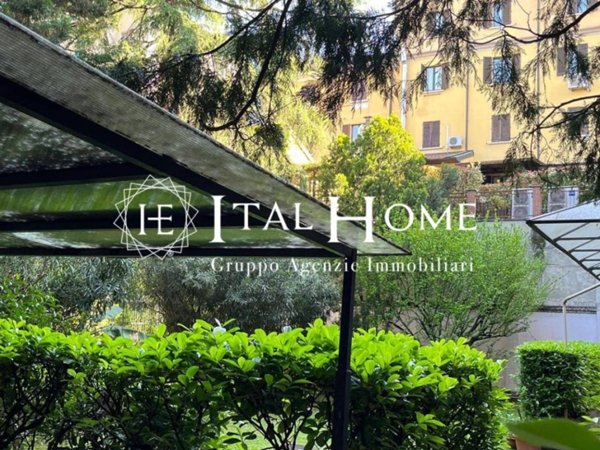 appartamento in vendita a Milano in zona Il Portello