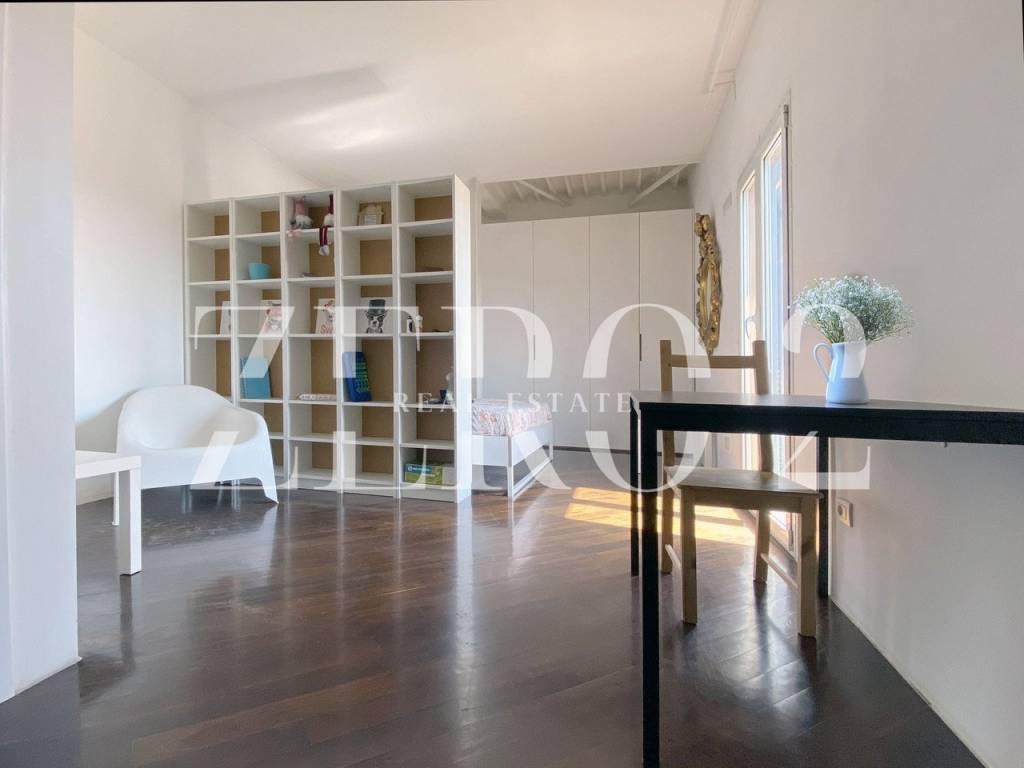 appartamento in vendita a Milano in zona Cascina dei Pomi