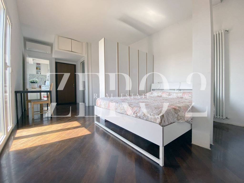appartamento in vendita a Milano in zona Cascina dei Pomi