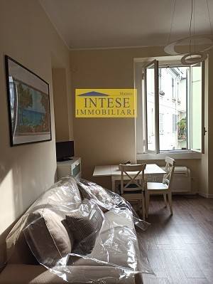 appartamento in vendita a Milano in zona Centro Direzionale