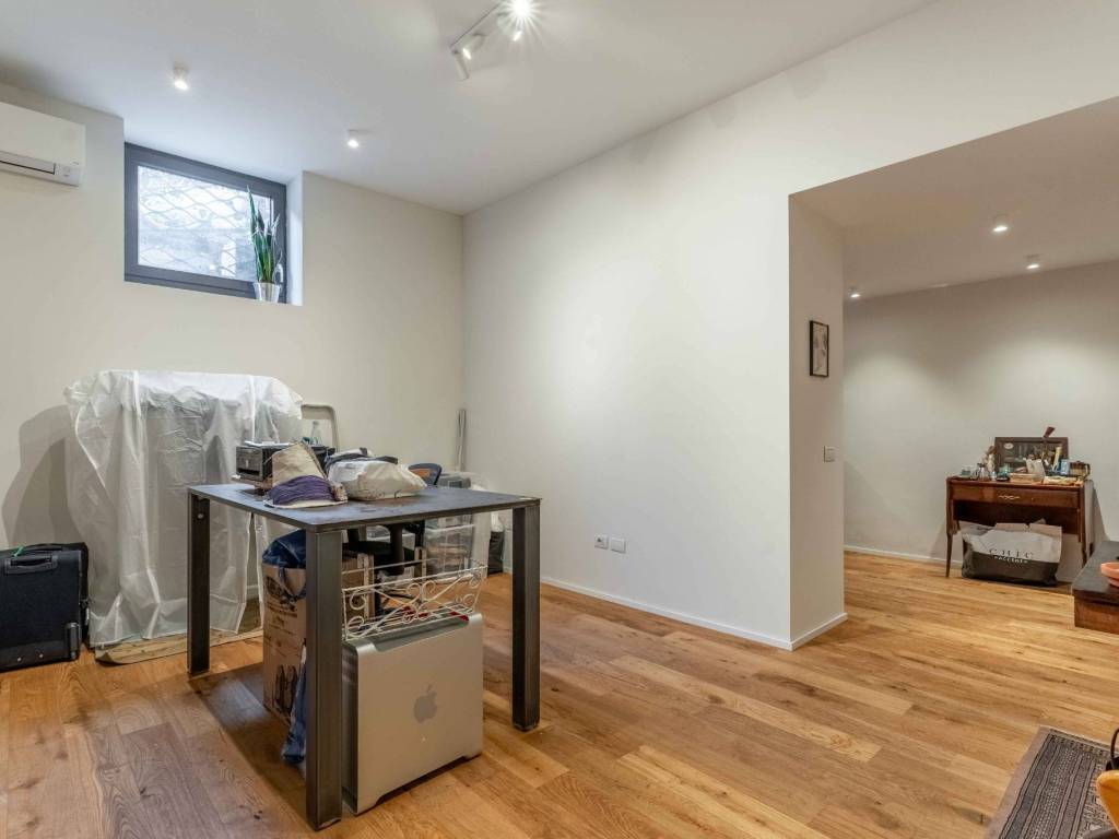 ufficio in vendita a Milano